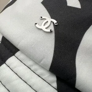 CHANEL | Accessories | Auth Chanel Wave Pattern Black White  display picture 3